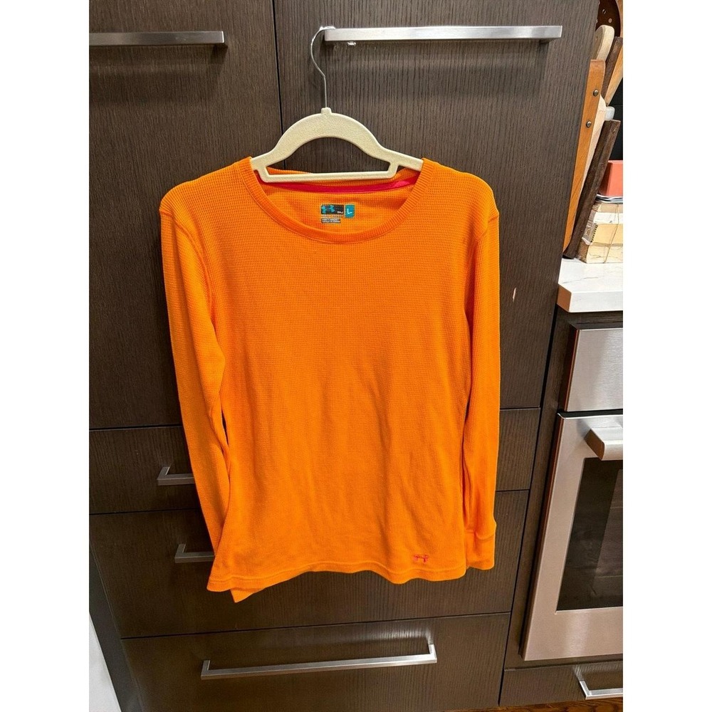 Under Armour women's large long-sleeve waffle-knit thermal crewneck shirt
